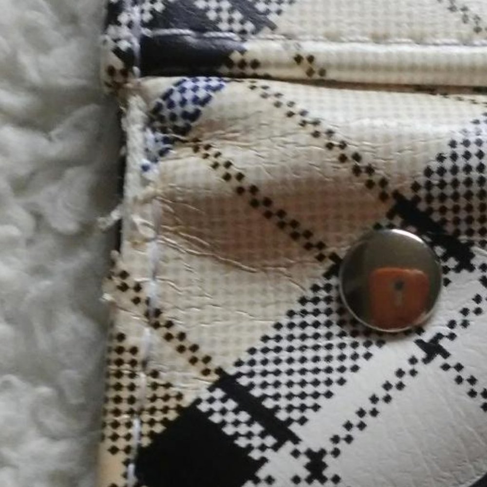 Miche Mini Purse & 5  Mini Shells 2 NWOT , 3 USED - Picture 7 of 16